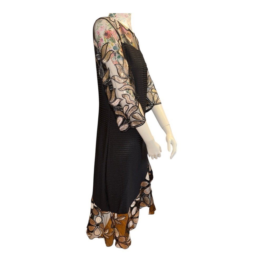 Black and Cream Asymmetrical Embellished Cocktail Dress - Picture 5 of 8
